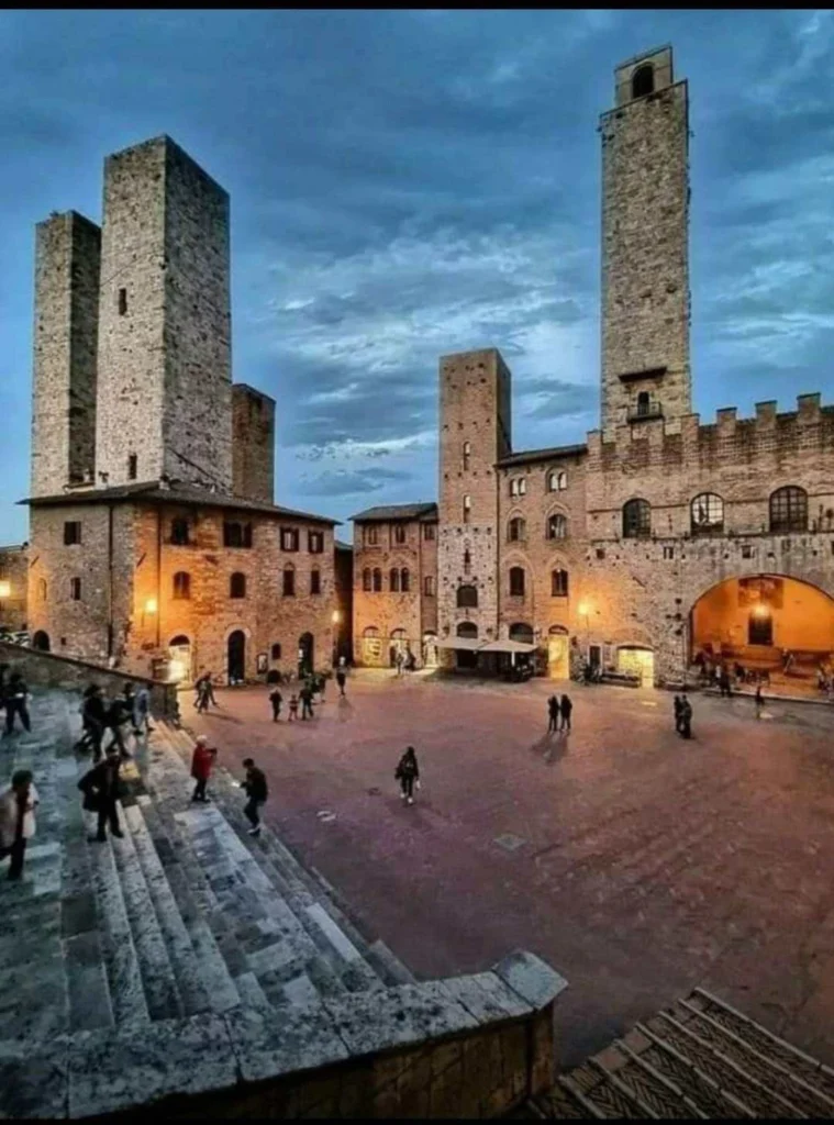 Tuscan-Dream-Vacations-San Gimignano